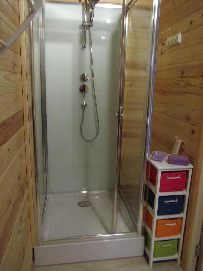 Chalet 2 Pers. + Bebe Montolieu Bagian luar foto