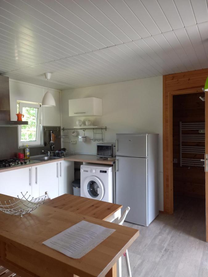Chalet 2 Pers. + Bebe Montolieu Bagian luar foto